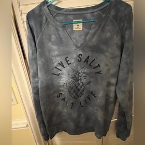 Salt Life light weight pull over sweater